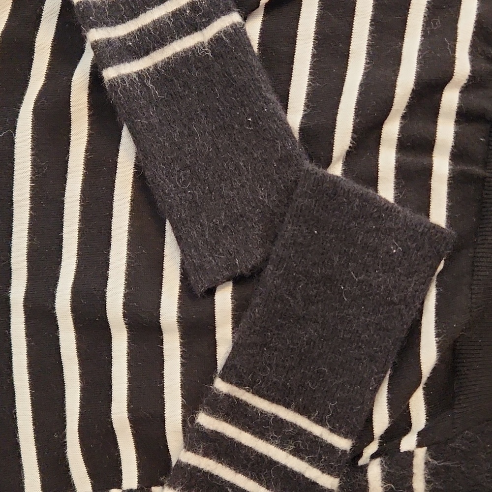 La Ligne Made In Italy Black and White Mixed Striped Crew Neck Sweater sz S - Picture 14 of 16